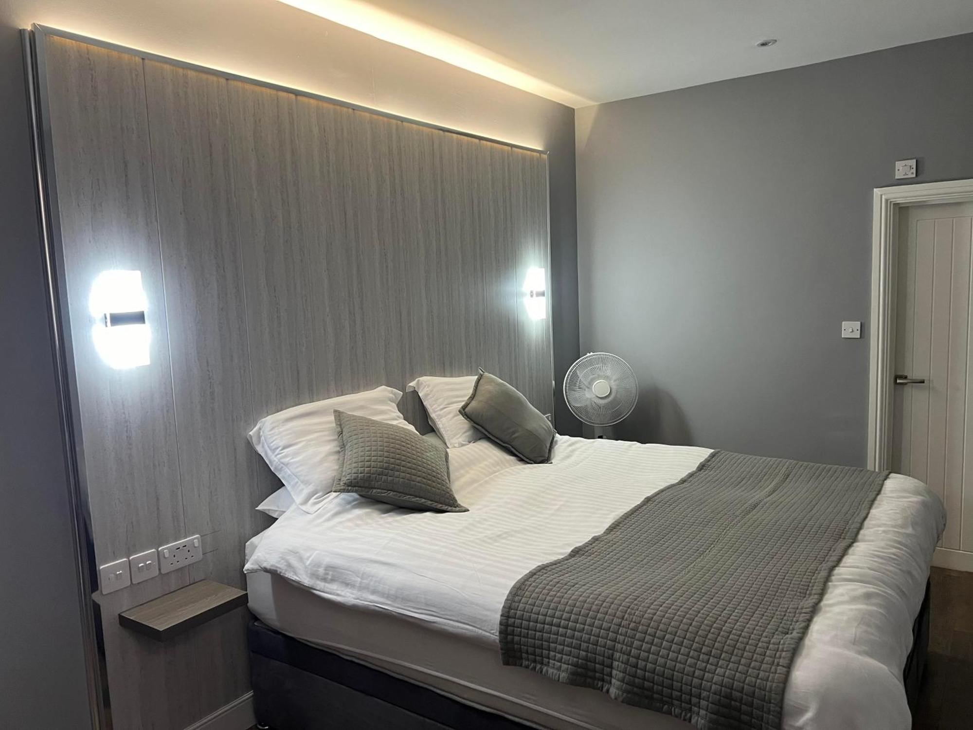 Dalesman Hotel Darlington  Ngoại thất bức ảnh